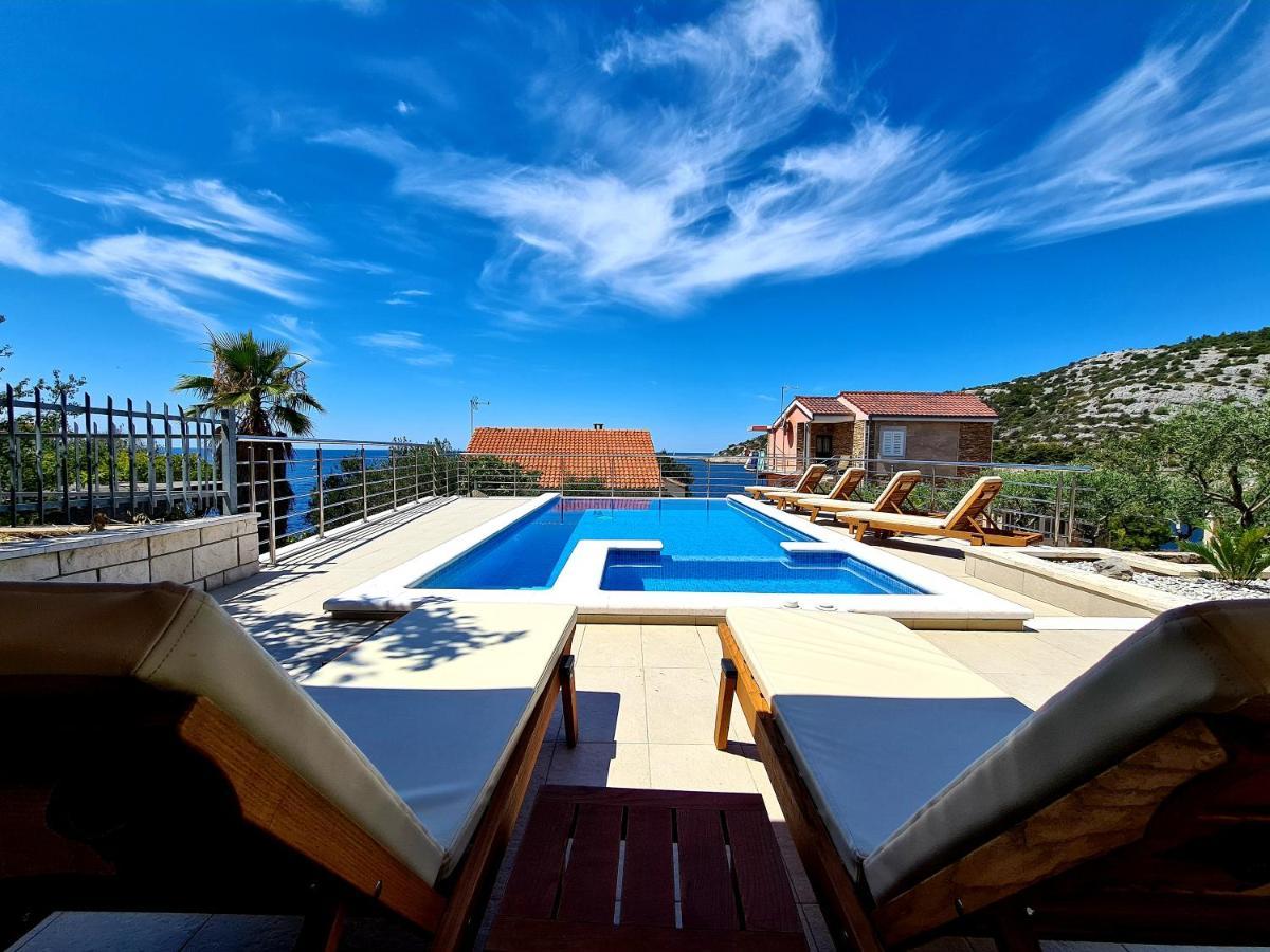 Villa Sucic Razanj โรกอซนิซา ภายนอก รูปภาพ