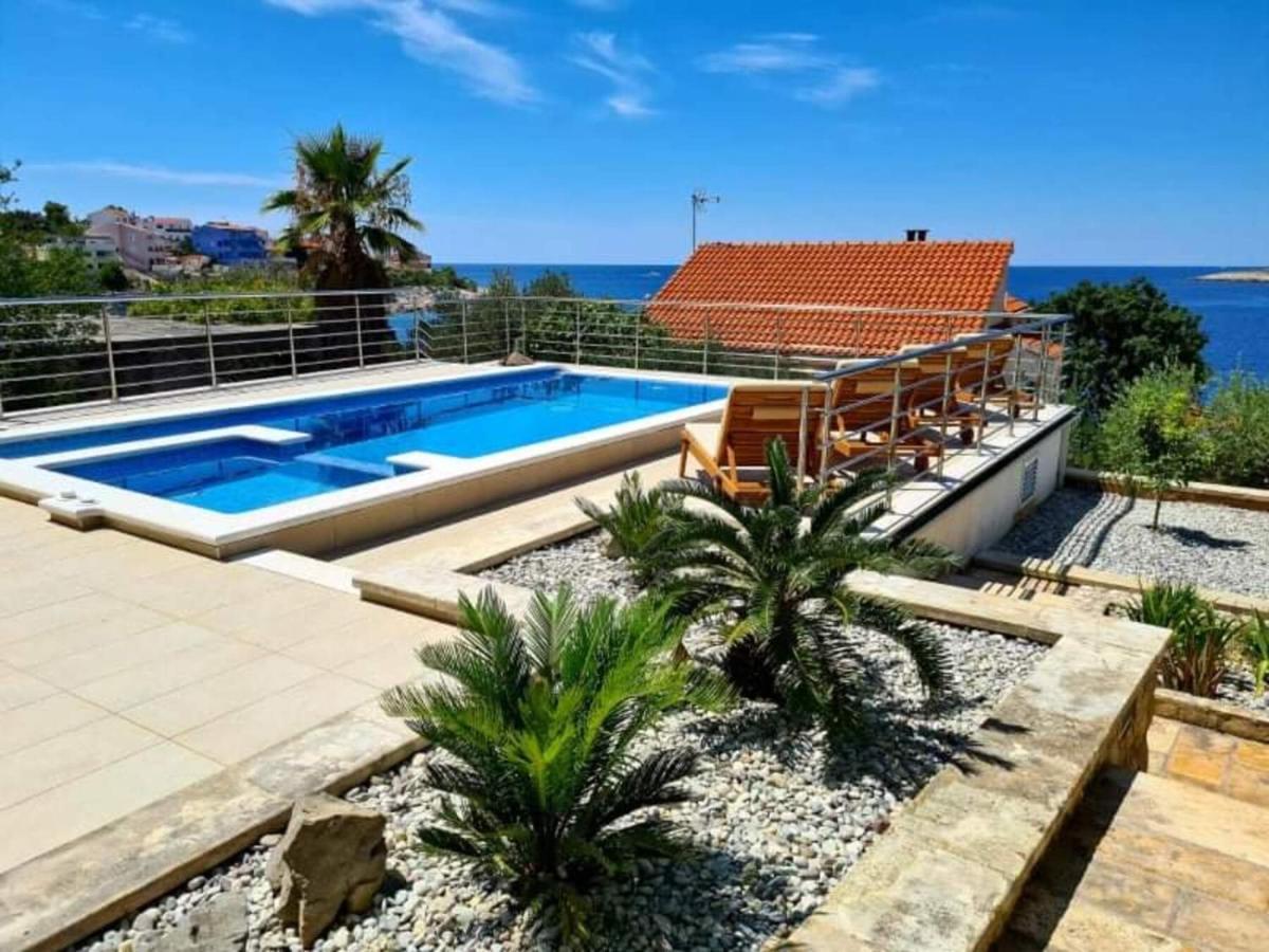 Villa Sucic Razanj โรกอซนิซา ภายนอก รูปภาพ
