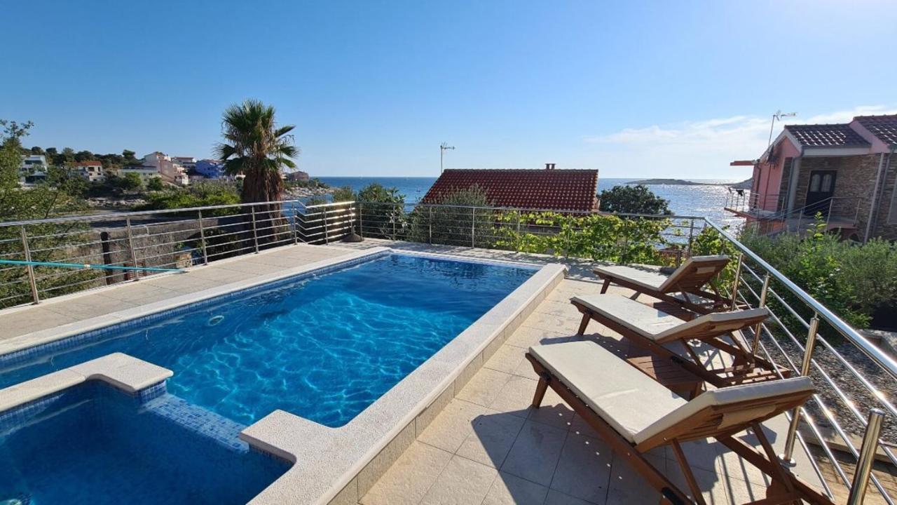 Villa Sucic Razanj โรกอซนิซา ภายนอก รูปภาพ