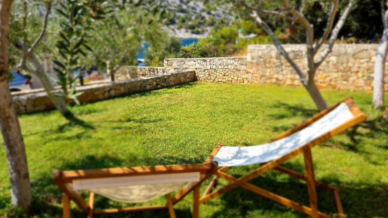 Villa Sucic Razanj โรกอซนิซา ภายนอก รูปภาพ