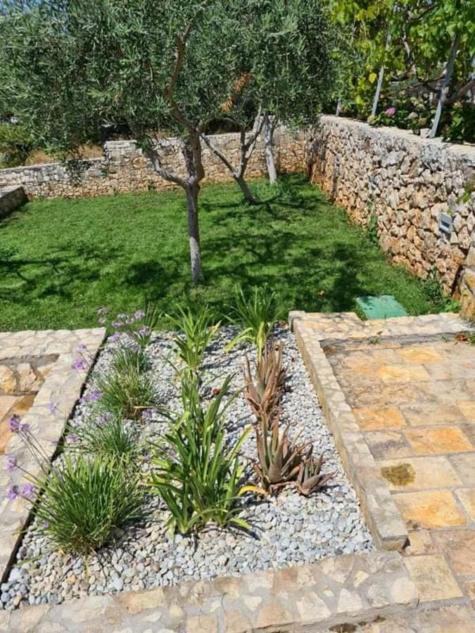 Villa Sucic Razanj โรกอซนิซา ภายนอก รูปภาพ
