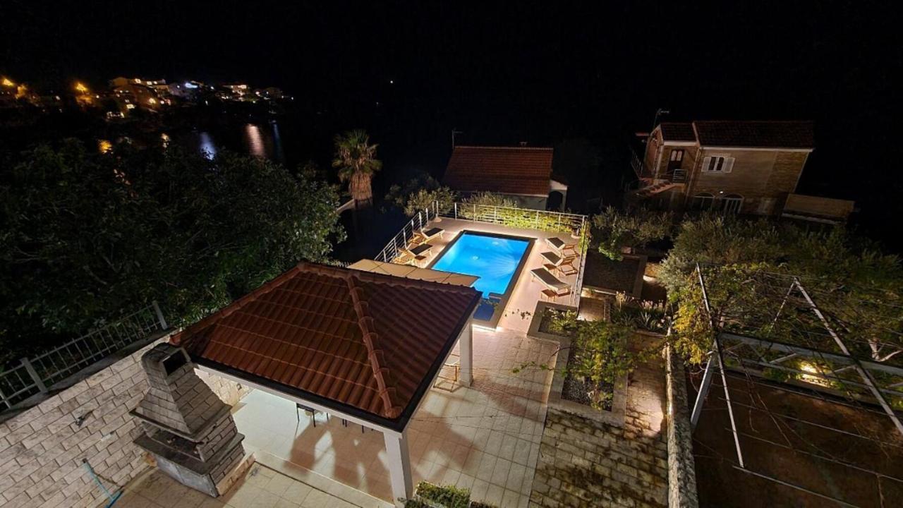 Villa Sucic Razanj โรกอซนิซา ภายนอก รูปภาพ