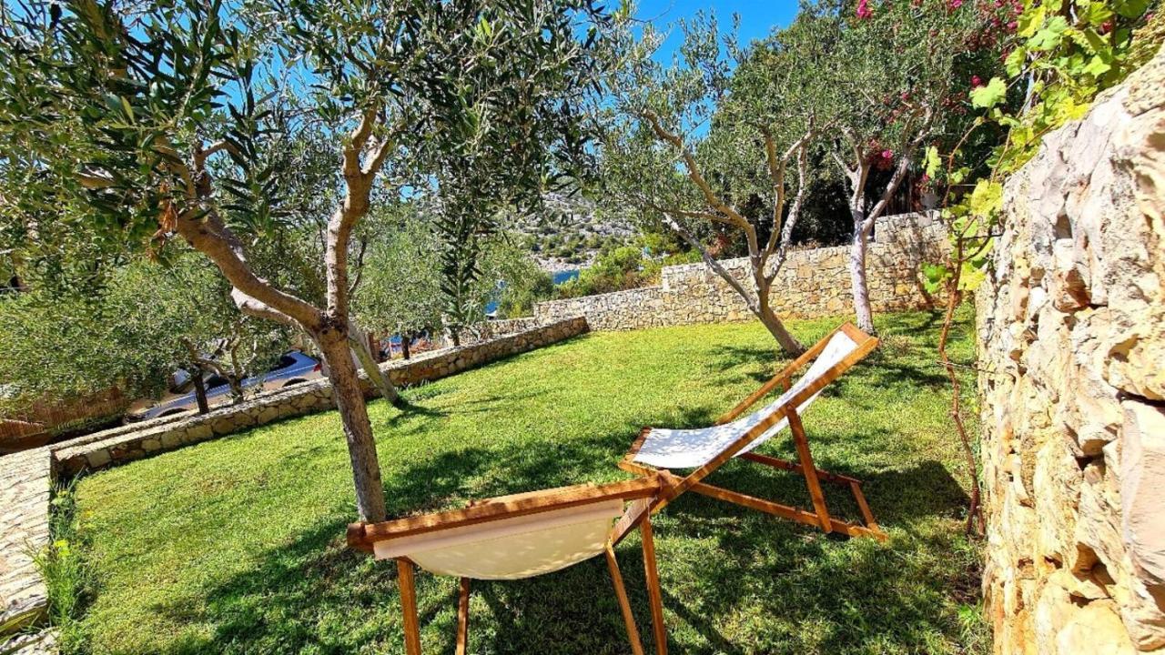 Villa Sucic Razanj โรกอซนิซา ภายนอก รูปภาพ