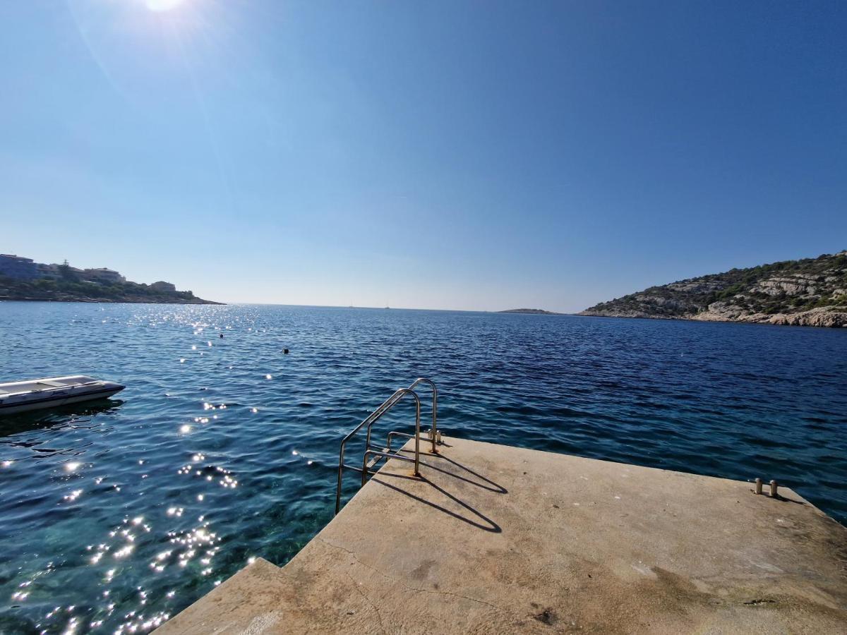 Villa Sucic Razanj โรกอซนิซา ภายนอก รูปภาพ